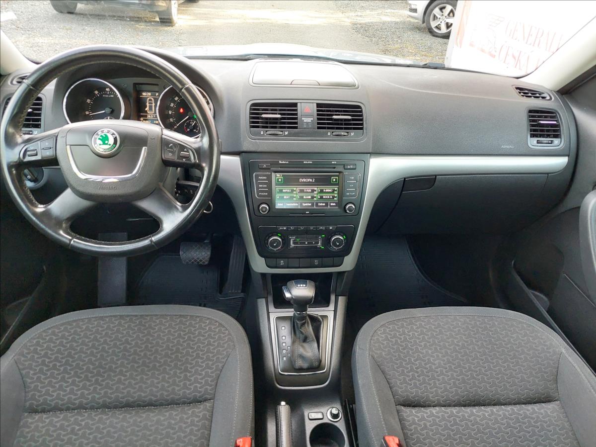 skoda-yeti-1-2-tsi-elegance-dsg - 9