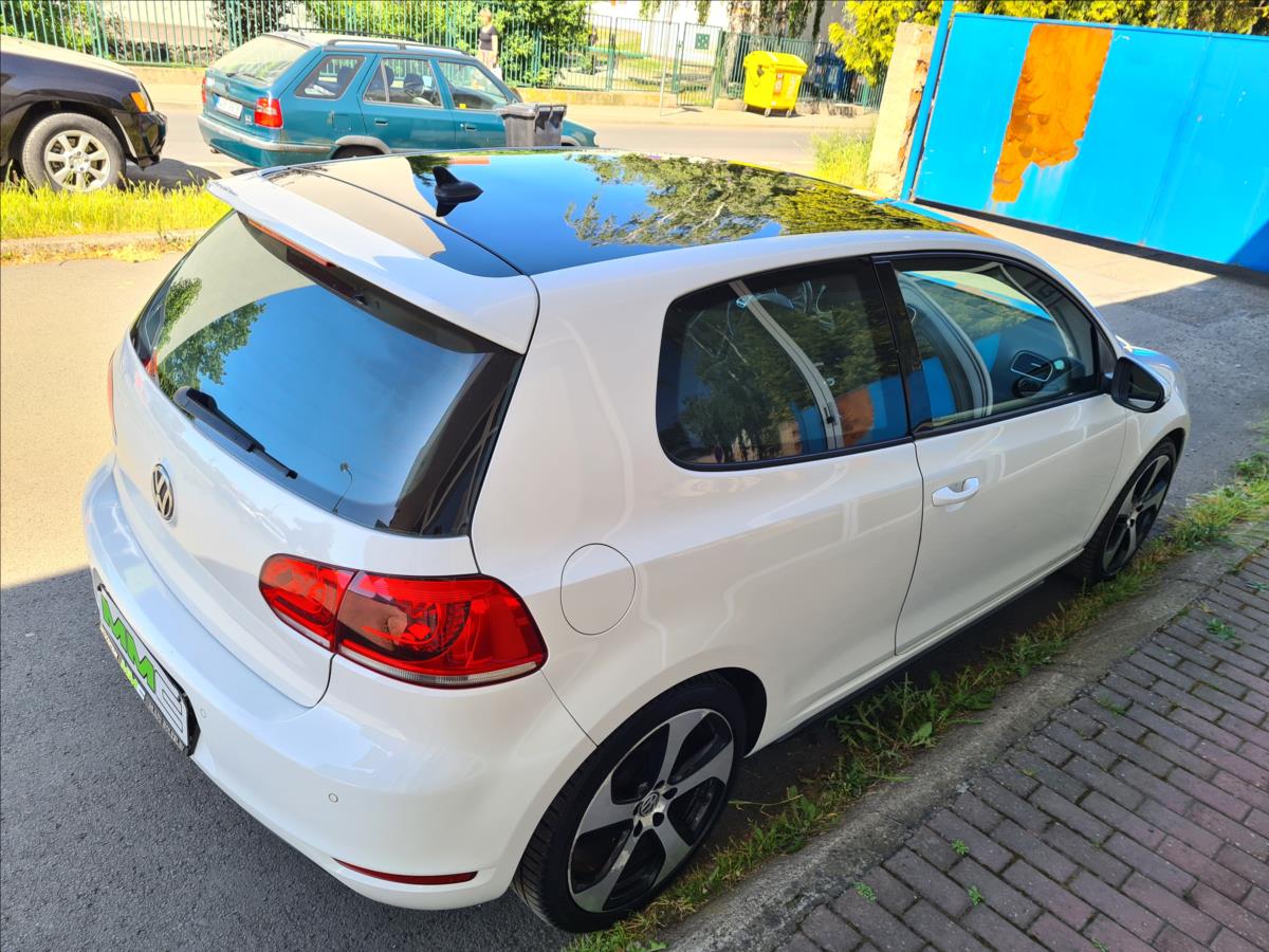 volkswagen-golf-2-0gtd-alu18-servis-1-maj - 3