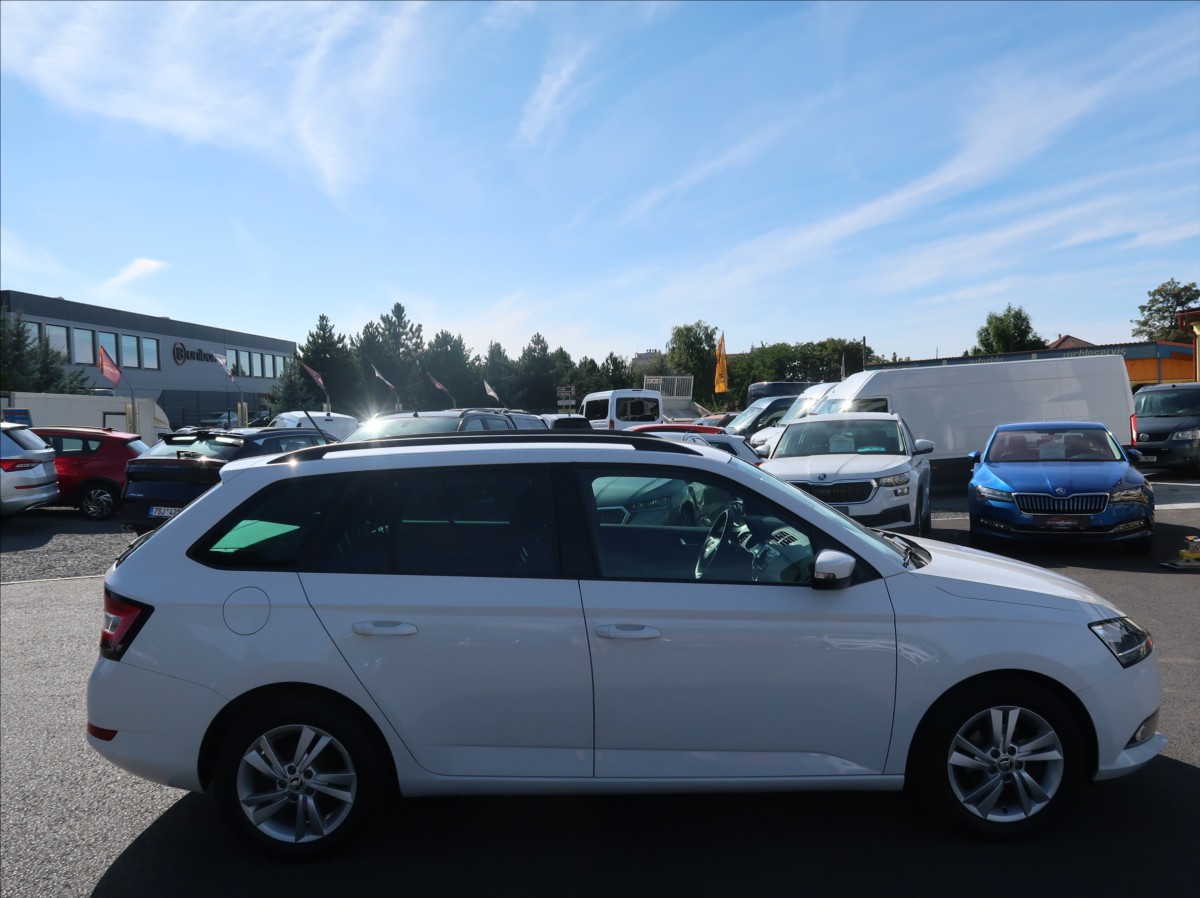 skoda-fabia-1-0-tsi-70kw-1majcr-serv-k-dph - 4