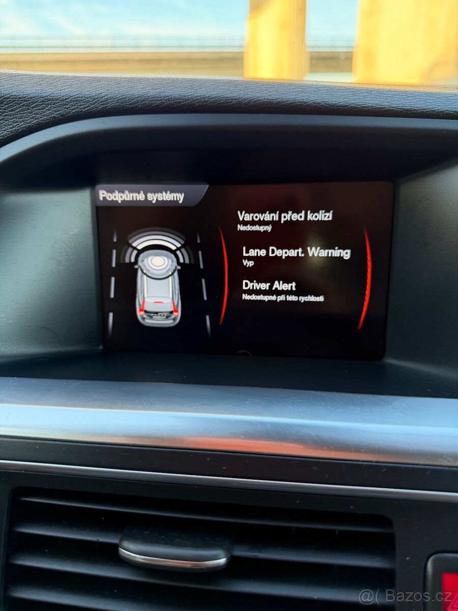 volvo-v60-2-4-d5-awd-158kw - 9