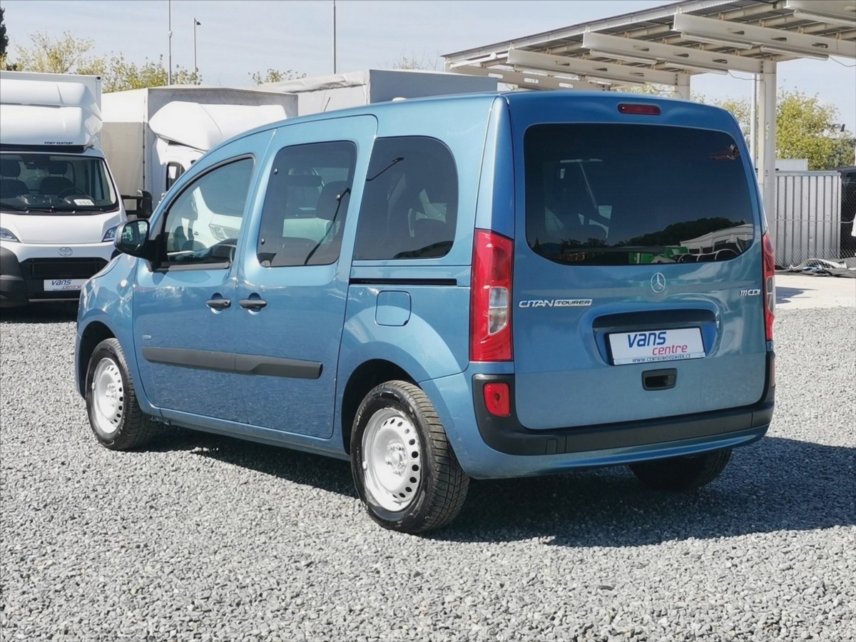 mercedes-benz-citan-111cdi-tourer-5mist-klima-cr - 3