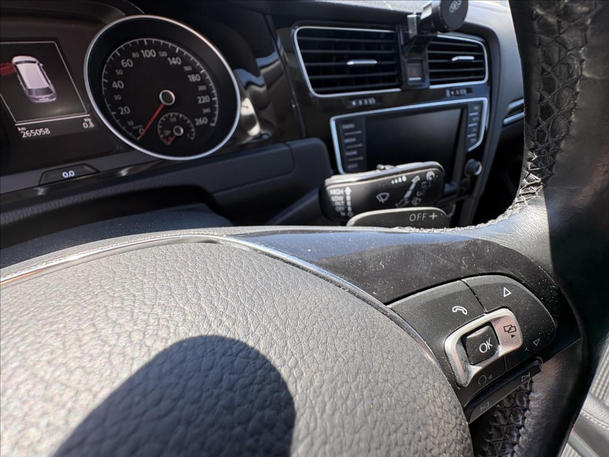 volkswagen-golf-1-4-tsi92kw-lpg-highline-servi - 8