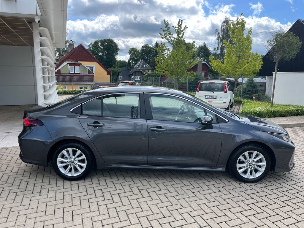 toyota-corolla-1-5-vvt-i-92kw-comfort-tz - 6