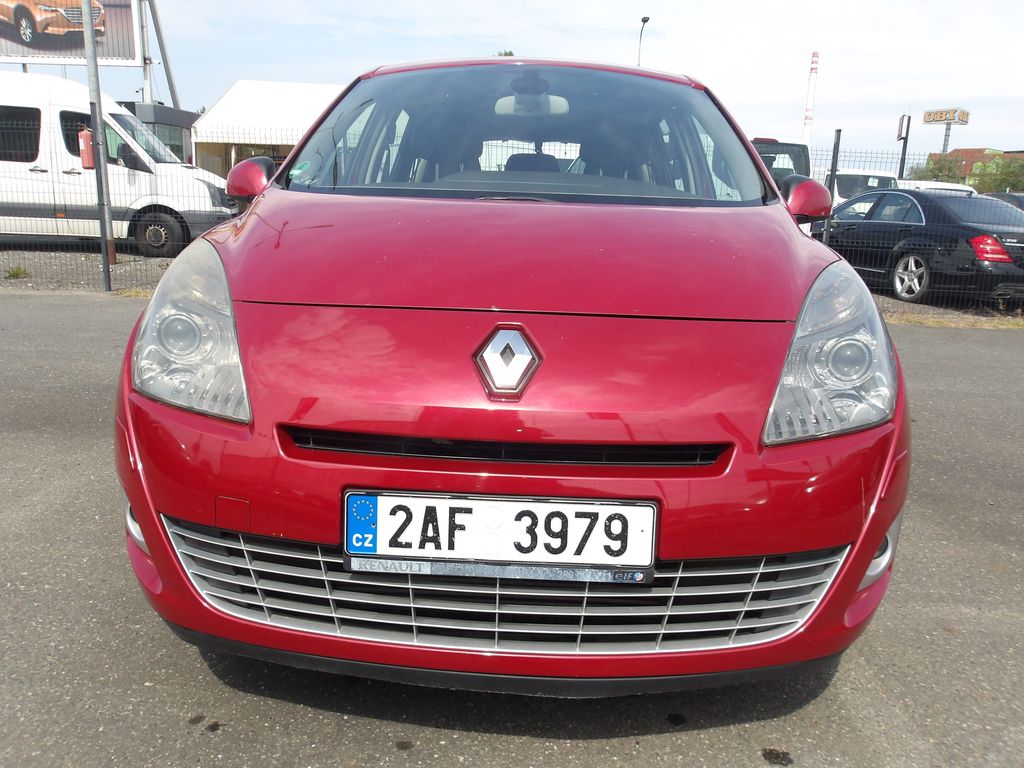 renault-grand-scenic-1-5dci-automat-1-maj - 5