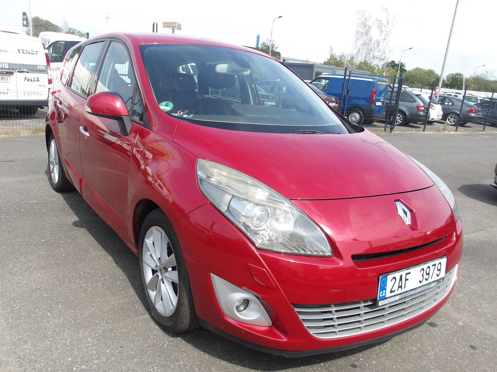 renault-grand-scenic-1-5dci-automat-1-maj - 6