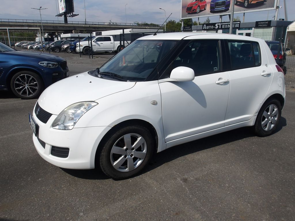 suzuki-swift-1-3i-cr-2xklice-klima - 1