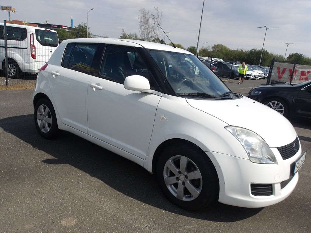 suzuki-swift-1-3i-cr-2xklice-klima - 5