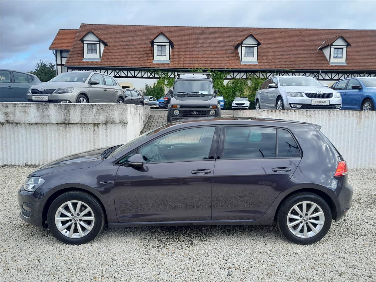 volkswagen-golf-vii-1-2-tsi-81kw-lounge - 3