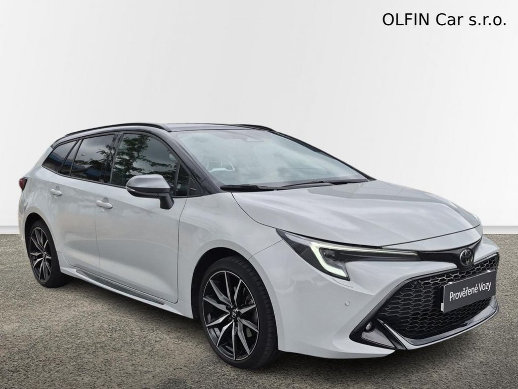 toyota-corolla-gr-sport-dynamic-2-0-hybrid - 4