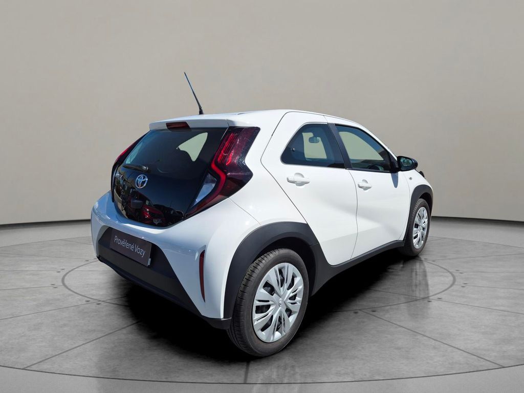 toyota-aygo-comfort-1-0-53kw-5mt - 1