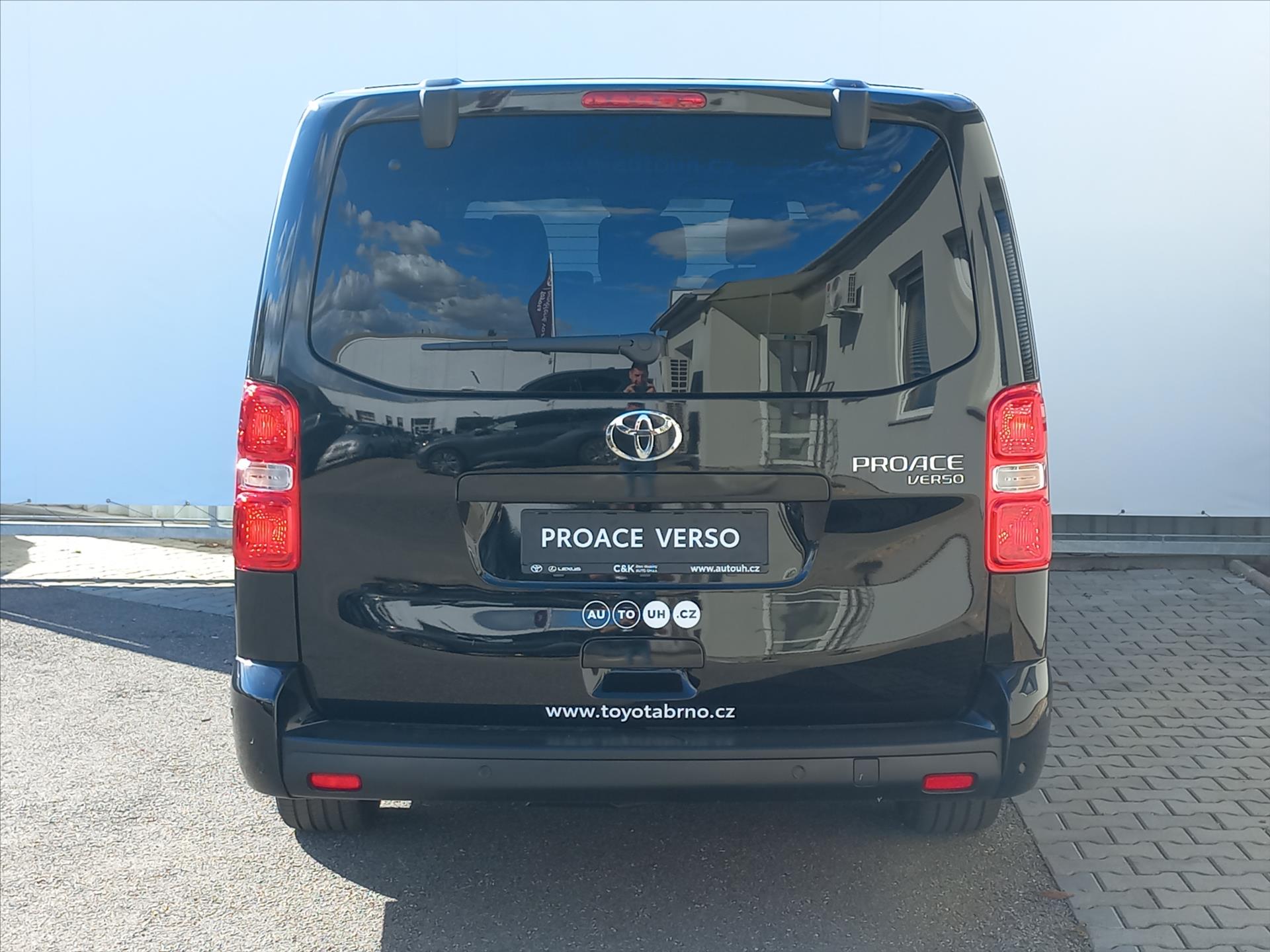 toyota-proace-verso-2-0-diesel-177k-8st-a-t-l2-family-webasto-8-mist - 5