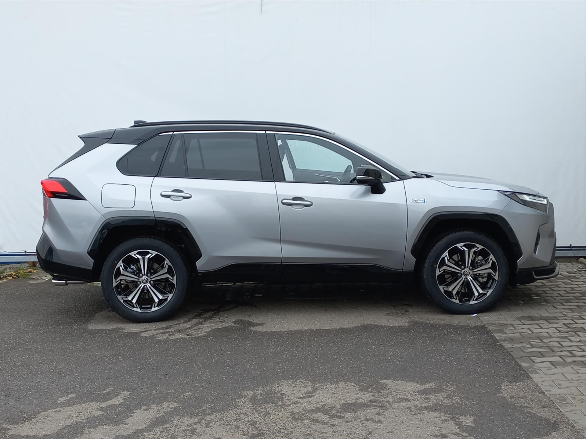 toyota-rav4-2-5-plug-in-hybrid-i-awd-300k-selection - 1