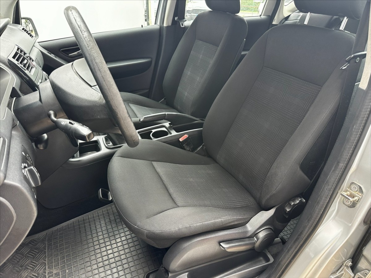 mercedes-benz-tridy-a-1-5-i-70kw-a-160-klima-servis - 9