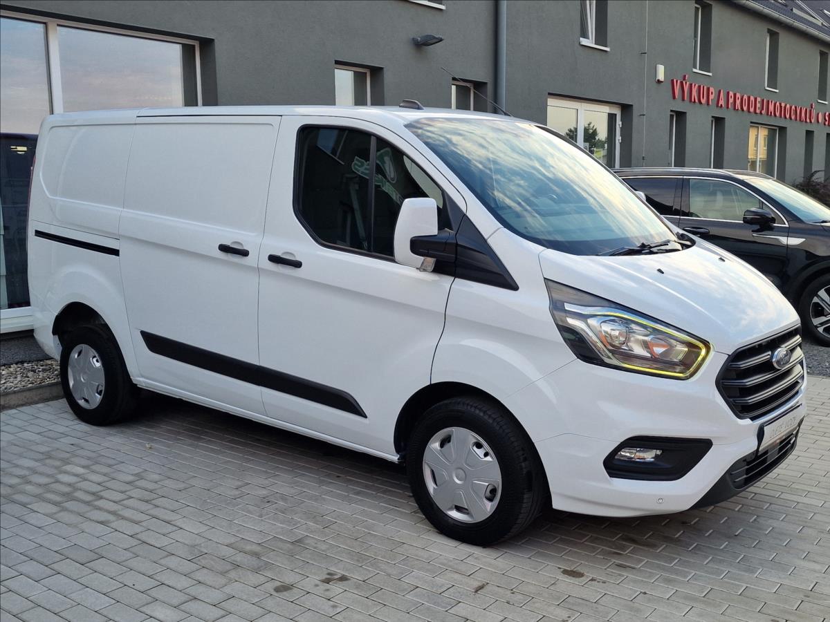 ford-transit-custom-2-0tdci-trend-l1-cr-1-majitel - 1