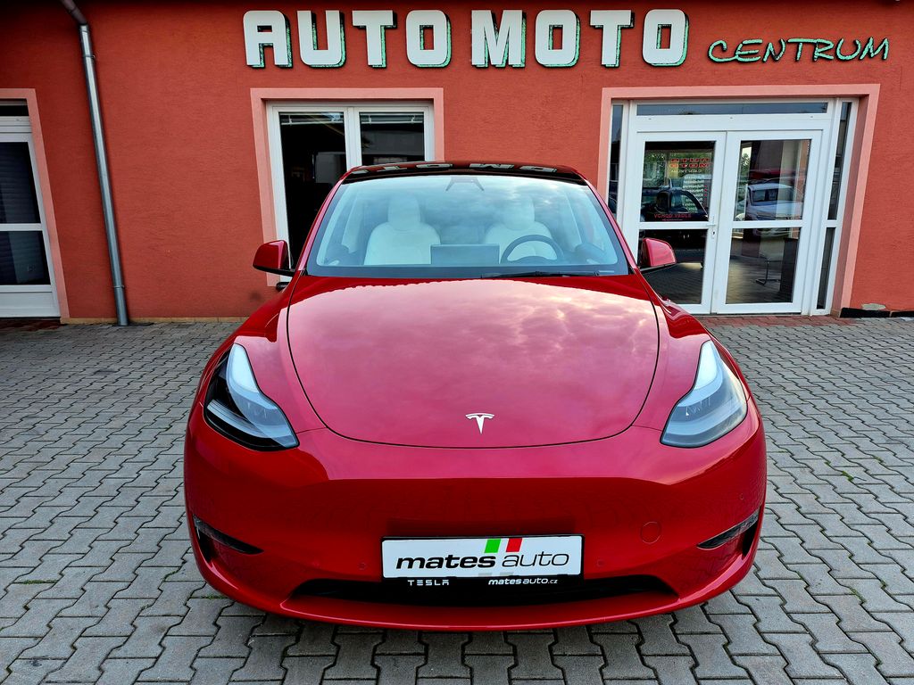 tesla-model-y-dual-motor-378-kw-soh-93-9-odpocet-dph - 7