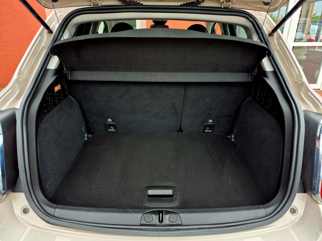 fiat-500x-1-4-multiair-103kw-opening-edition - 9