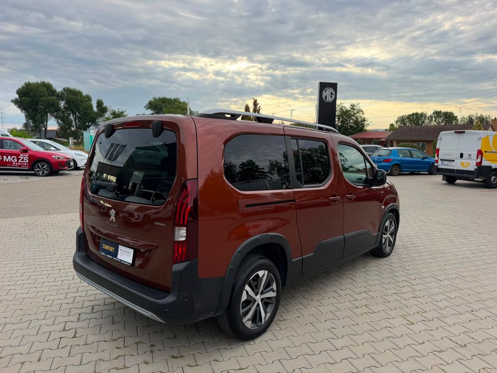 peugeot-rifter-gtline-long-1-5bhdi-130-eat8 - 3