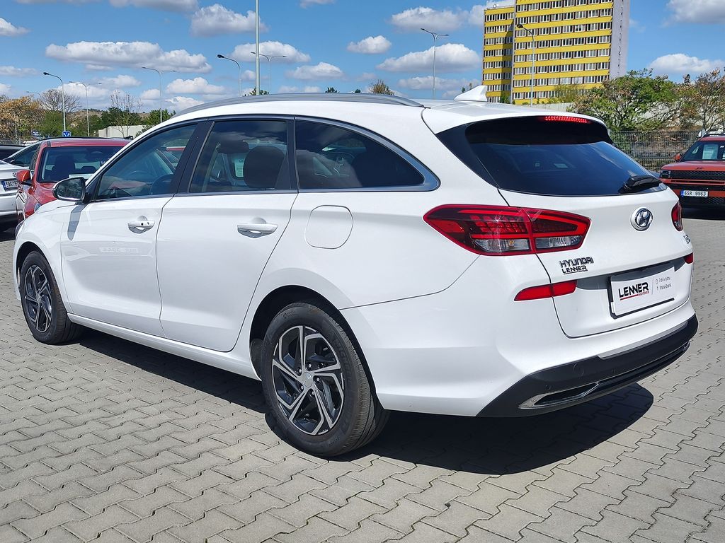 hyundai-i30-1-0-t-gdi-88kw-smart-navi-dct - 6
