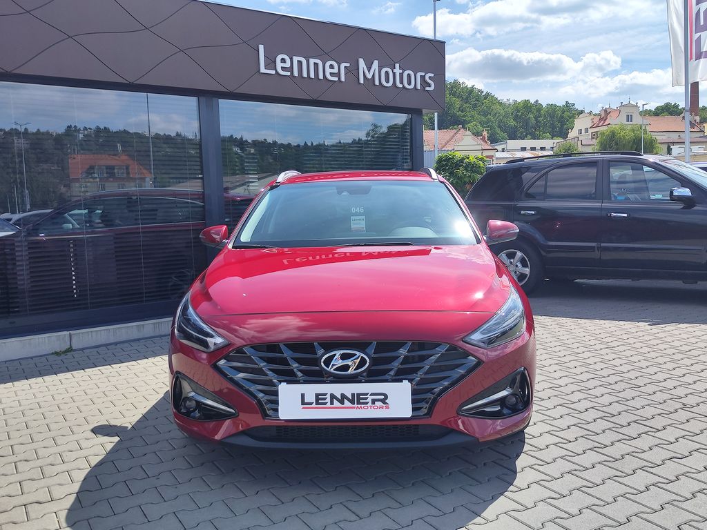 hyundai-i30-1-5-t-gdi-117kw-smart - 1