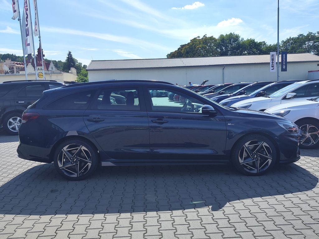 hyundai-i30-1-5-t-gdi-103kw-n-line-dct - 3
