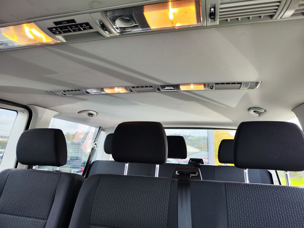 volkswagen-caravelle-2-0tdi-110kw-dsg-trend-9mist - 9