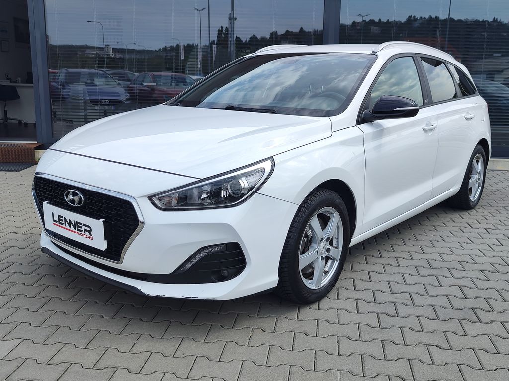 Hyundai i30 1.4 T-GDI/103kW Trikolor Kom