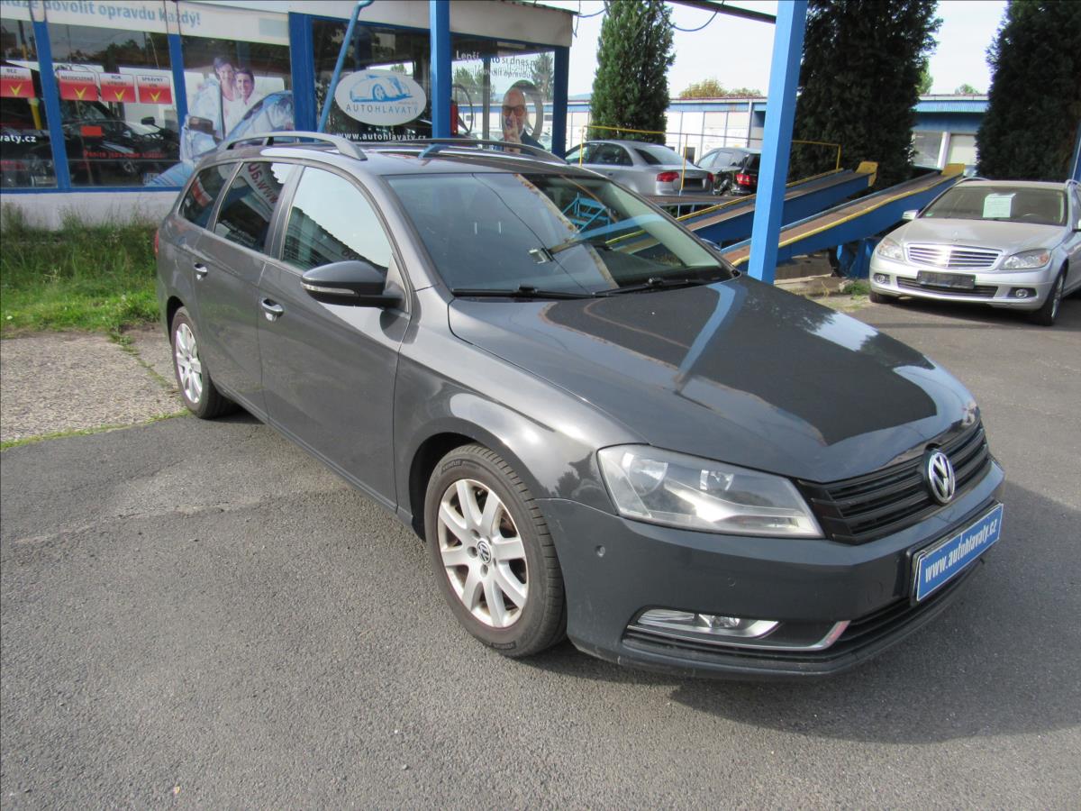 volkswagen-passat-1-6-tdi-77kw-variant - 2