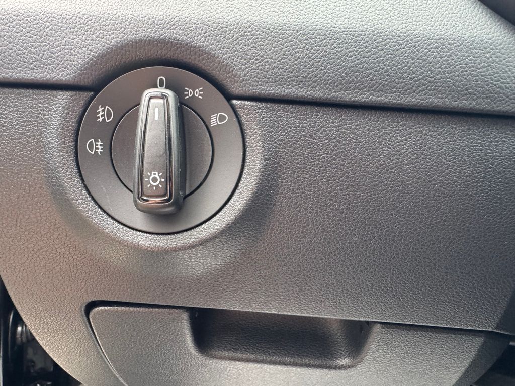 skoda-octavia-combi-1-4-tsi-ambition-zadano - 7