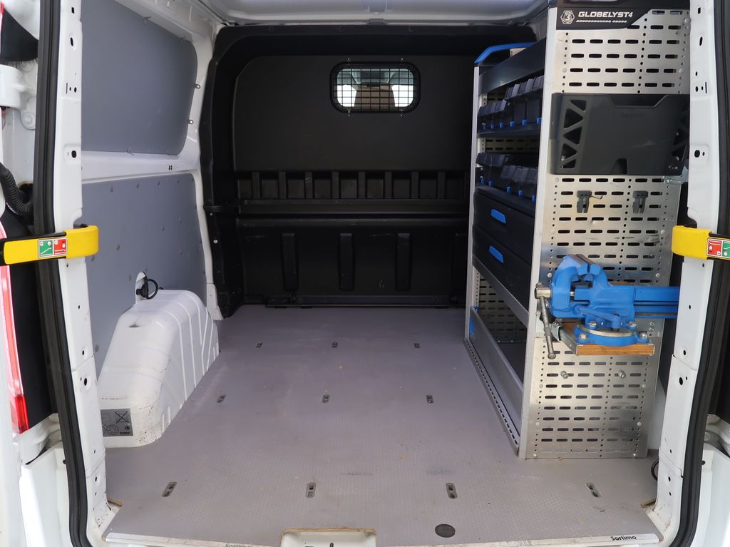 ford-transit-custom-2-0tdci-96kw-automat-tazne-dph - 9