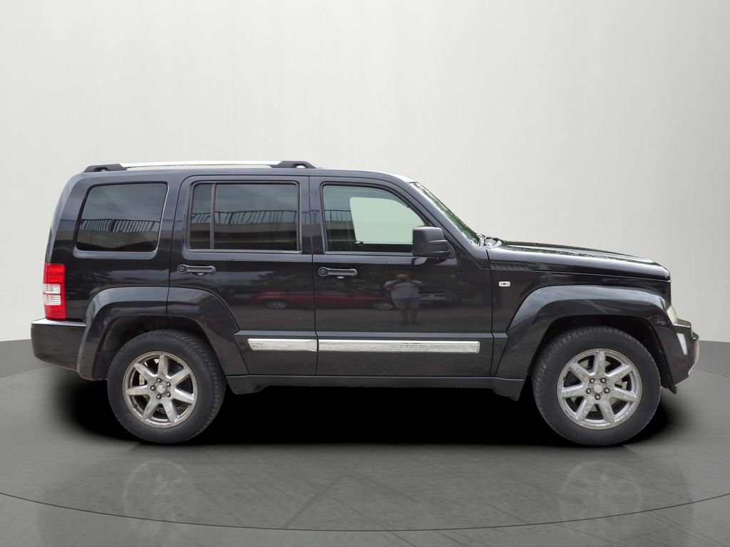 jeep-cherokee-2-8crd-130kw-limited-manual - 4