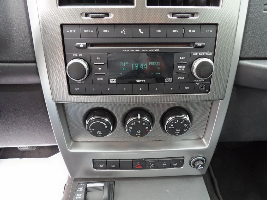 jeep-cherokee-2-8crd-130kw-limited-manual - 7