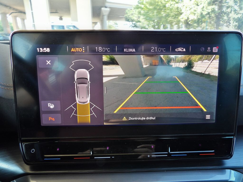 cupra-formentor-1-5tsi-dsg-virtual-led-acc - 8