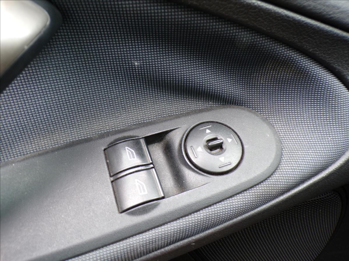 ford-galaxy-1-8-tdci-7-mist - 9