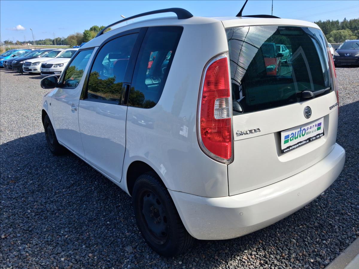 skoda-roomster-1-2 - 4