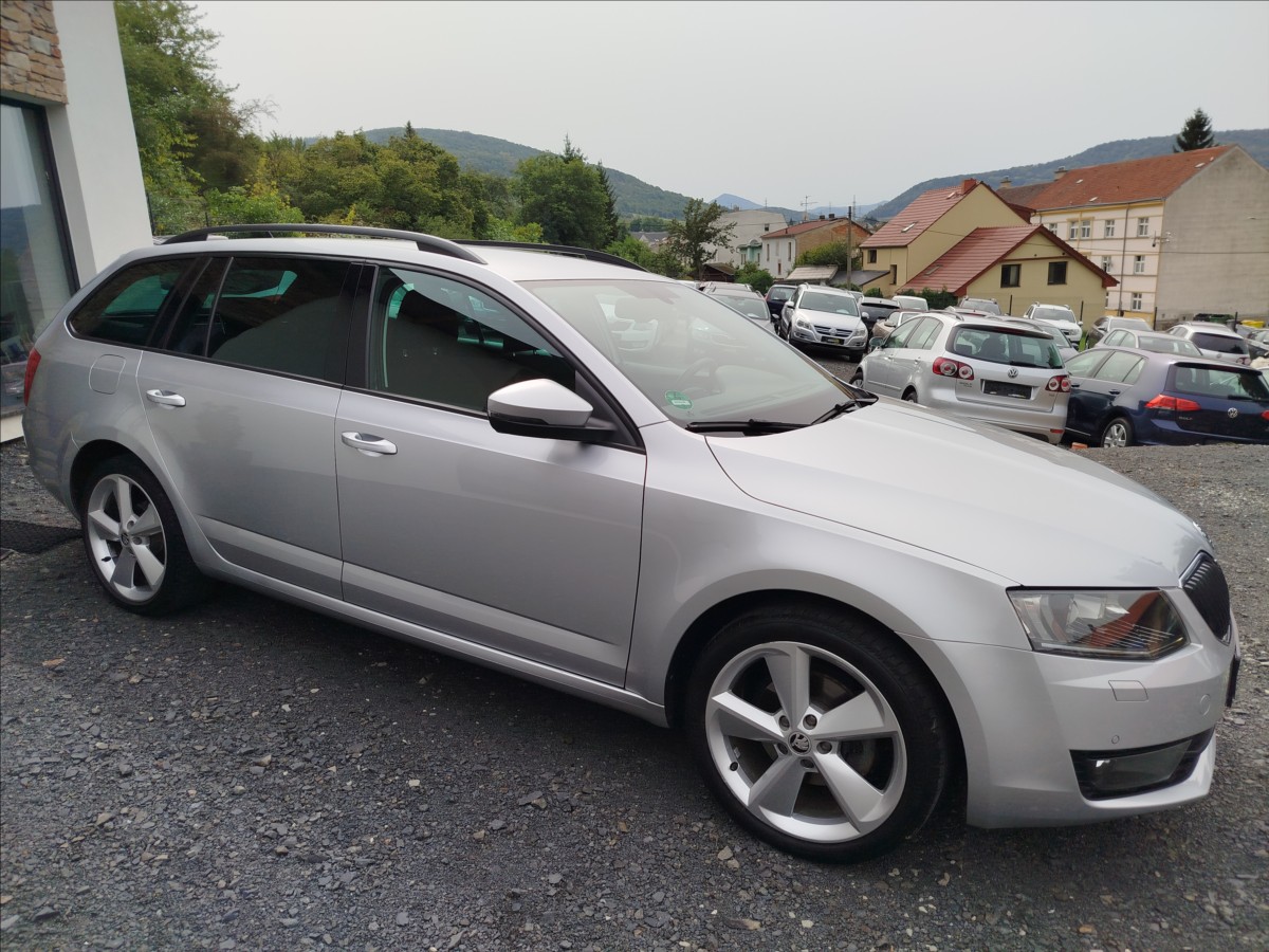 skoda-octavia-2-0-tdi-110kw-1-majitel - 7