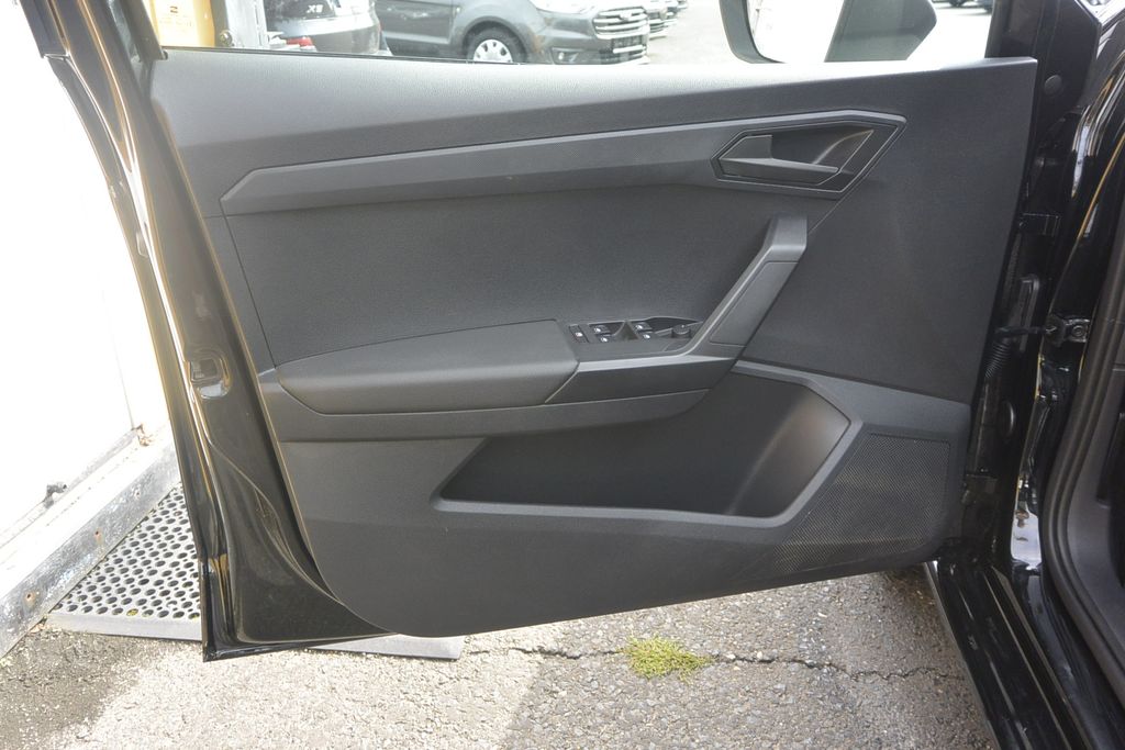 seat-ibiza-1-0tsi-70kw - 9