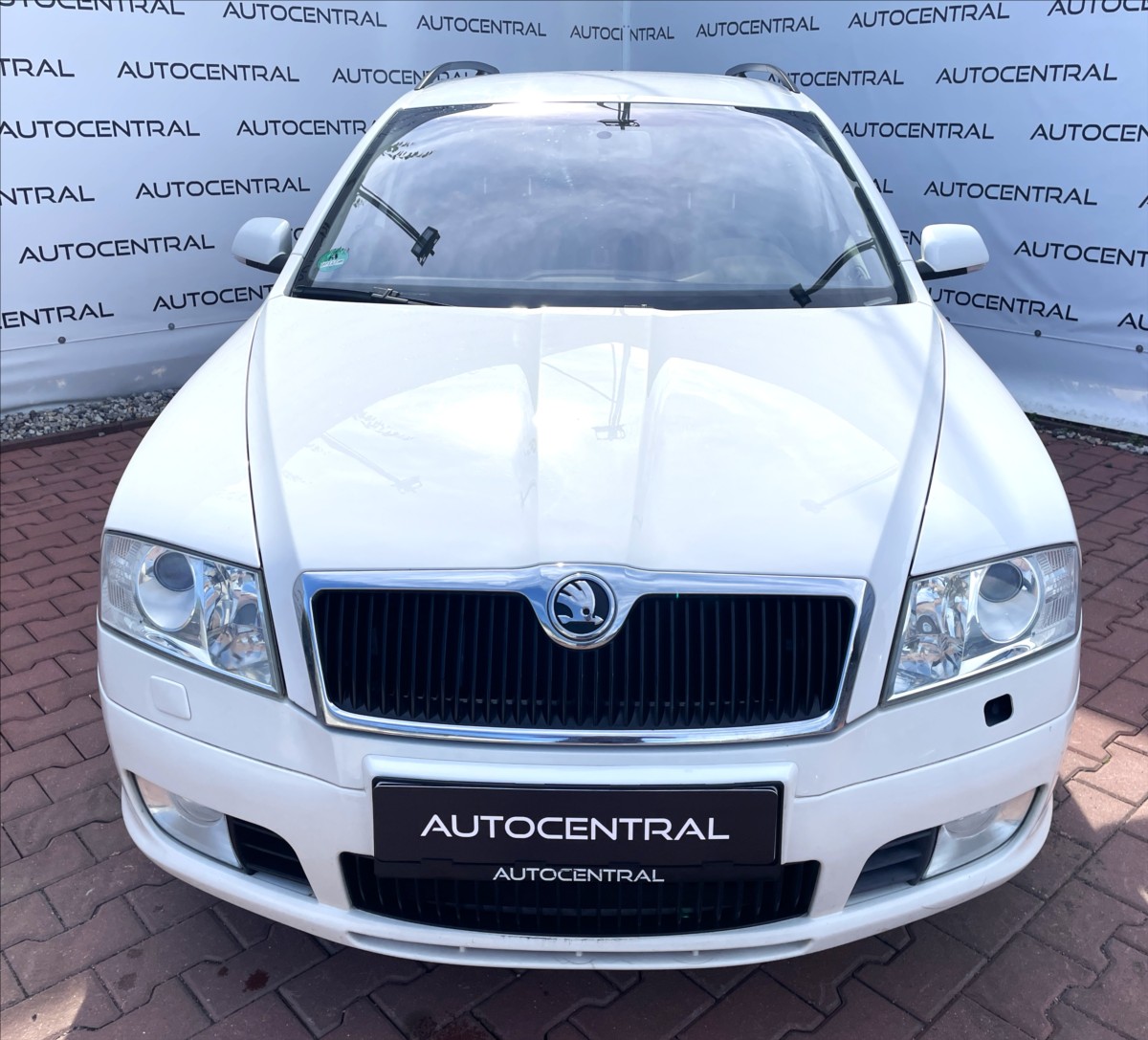 skoda-octavia-1-8-tsi-118kw-rs-paket - 1