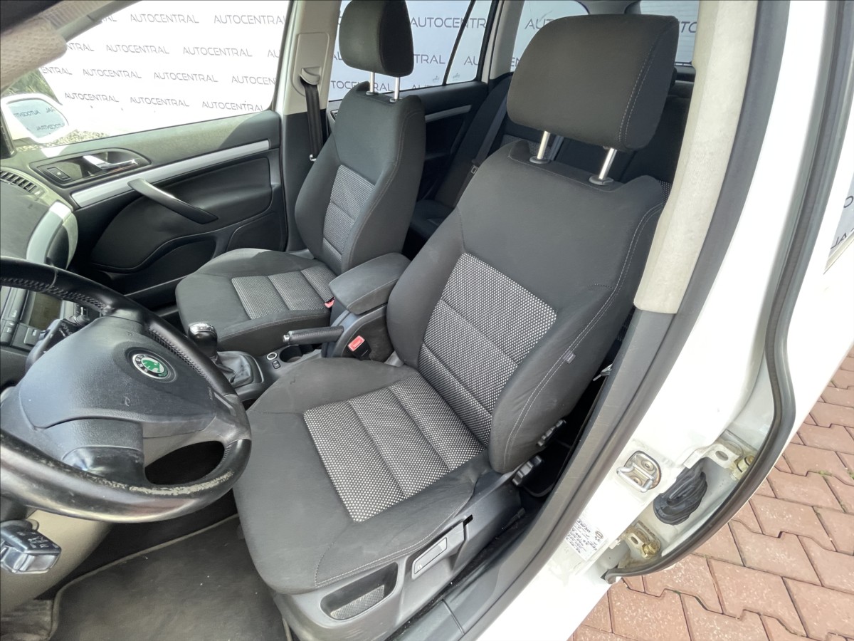 skoda-octavia-1-8-tsi-118kw-rs-paket - 9