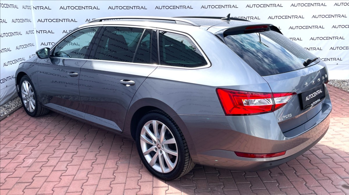 skoda-superb-2-0-tdi-dsg-110kw-zachovale-servisovano - 5