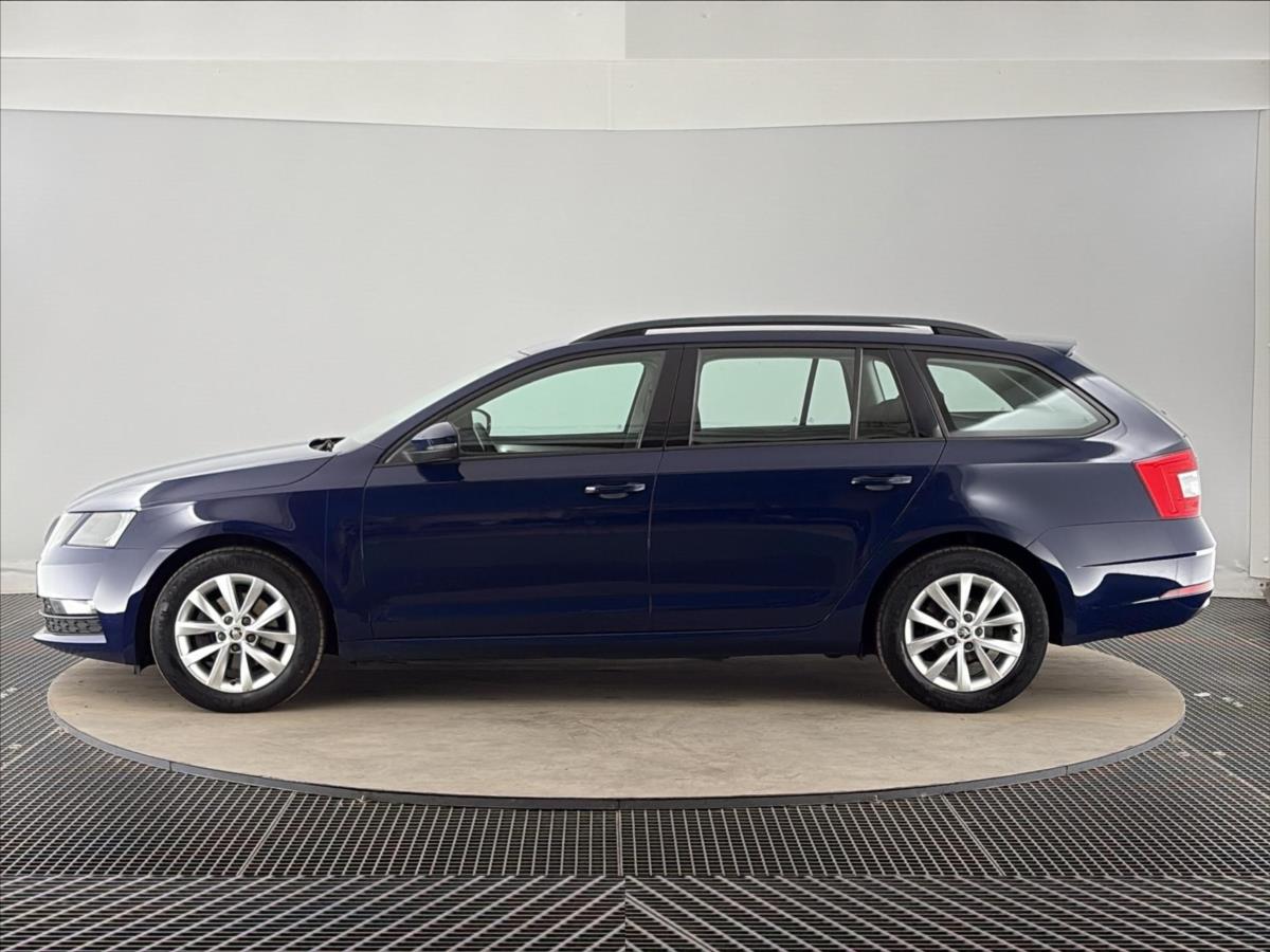 skoda-octavia-1-6-tdi-ambition-plus - 2