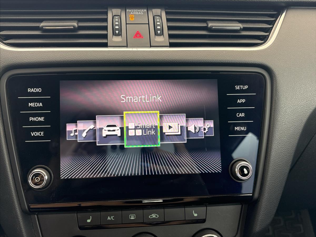 skoda-octavia-1-6-tdi-ambition-plus - 6