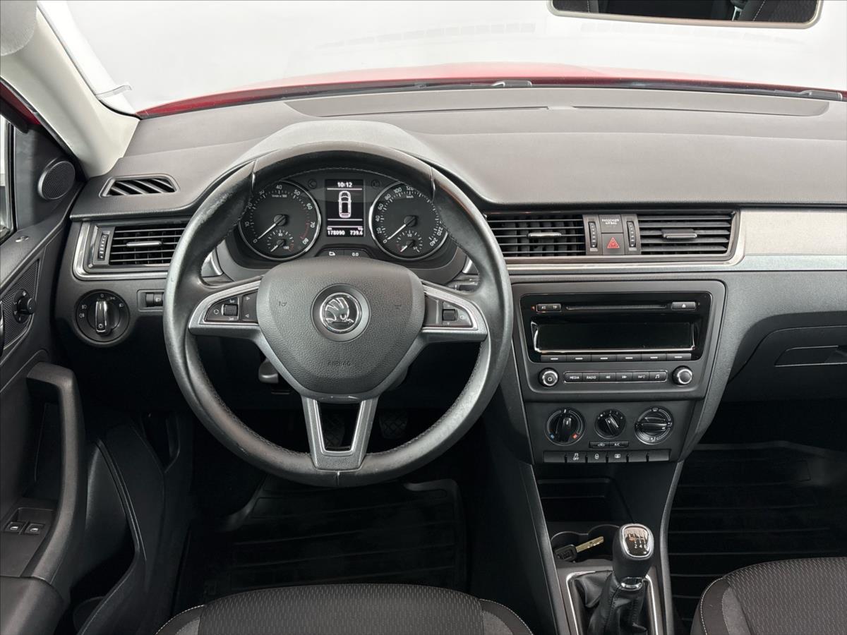 skoda-rapid-1-2-tsi-ambition-plus - 4