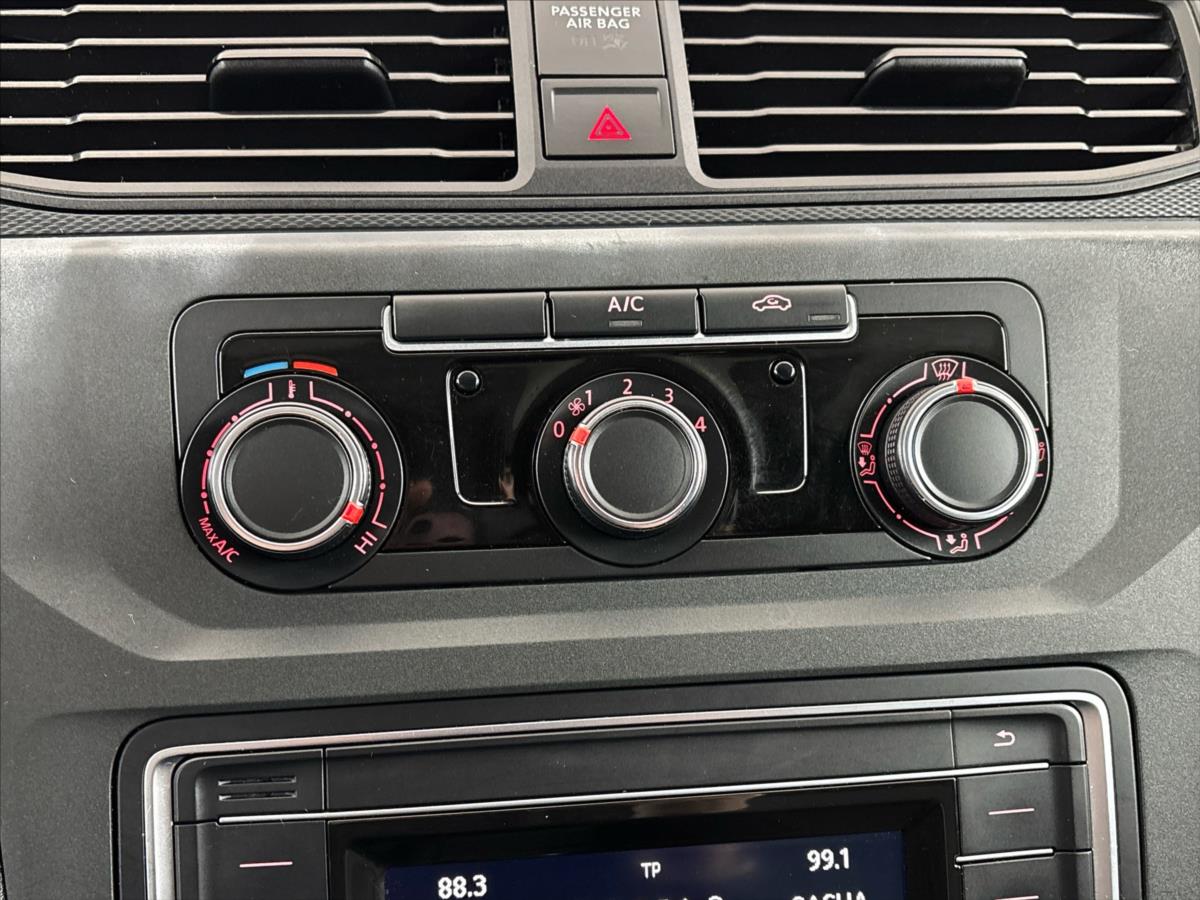 volkswagen-caddy-2-0-tdi-basic-4motion - 8