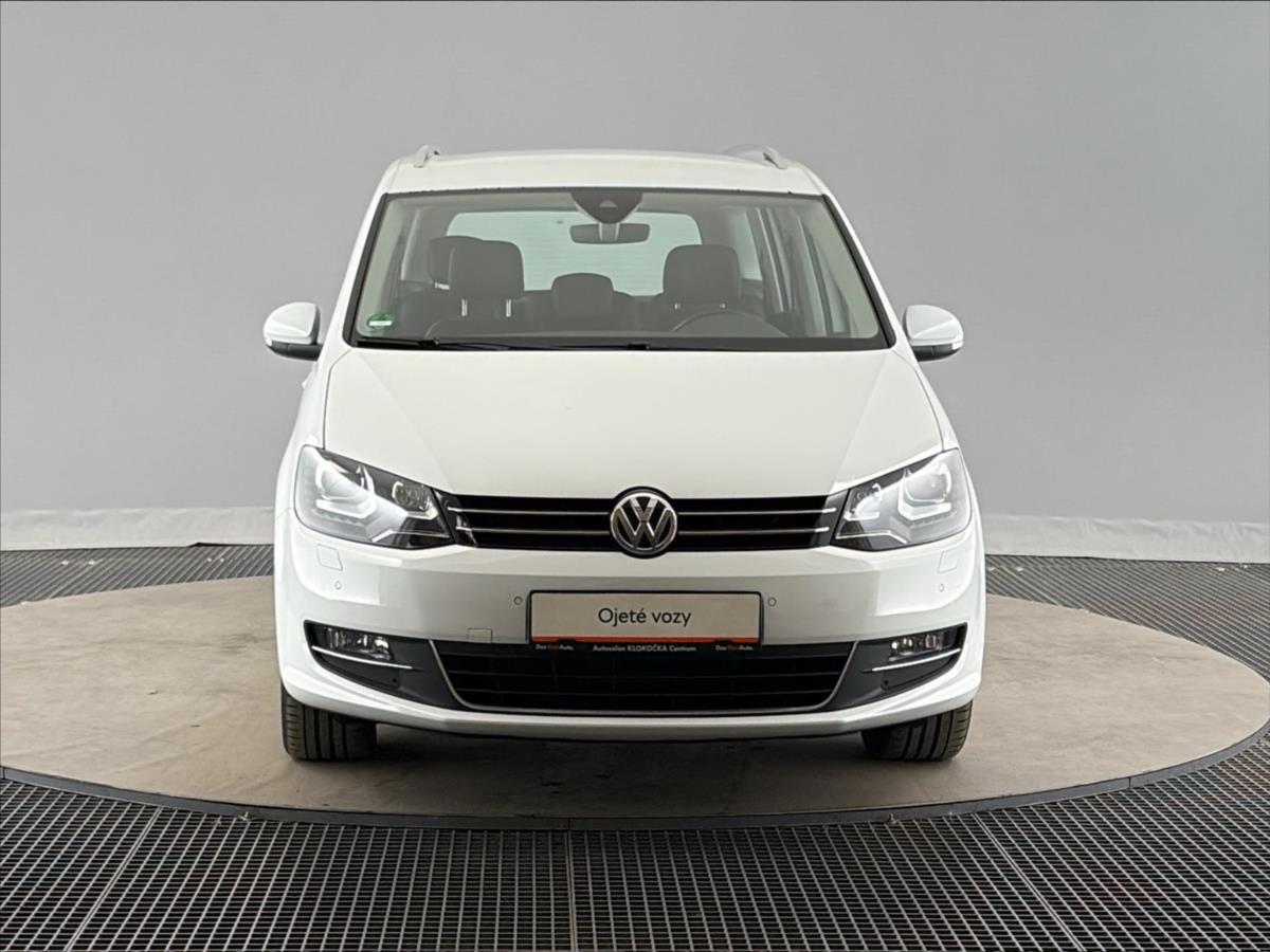 volkswagen-sharan-2-0-tdi-highline-7dsg-4motion - 3