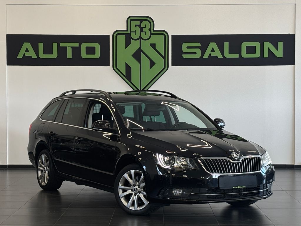 Škoda Superb 2.0TDI 125kW DSG, LED, Senzory