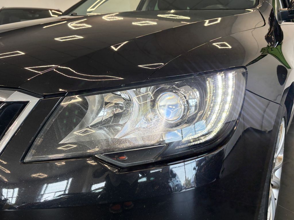 skoda-superb-2-0tdi-125kw-dsg-led-senzory - 5