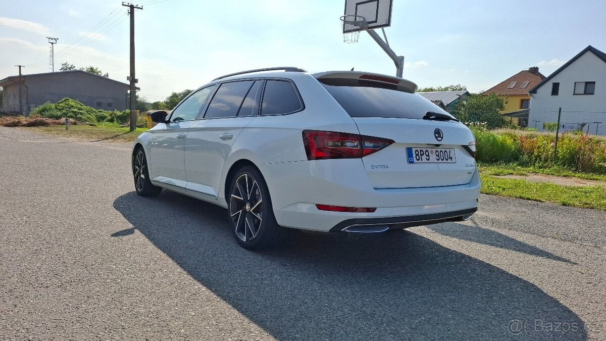 skoda-superb-2-0-3-sportline-4x4 - 2