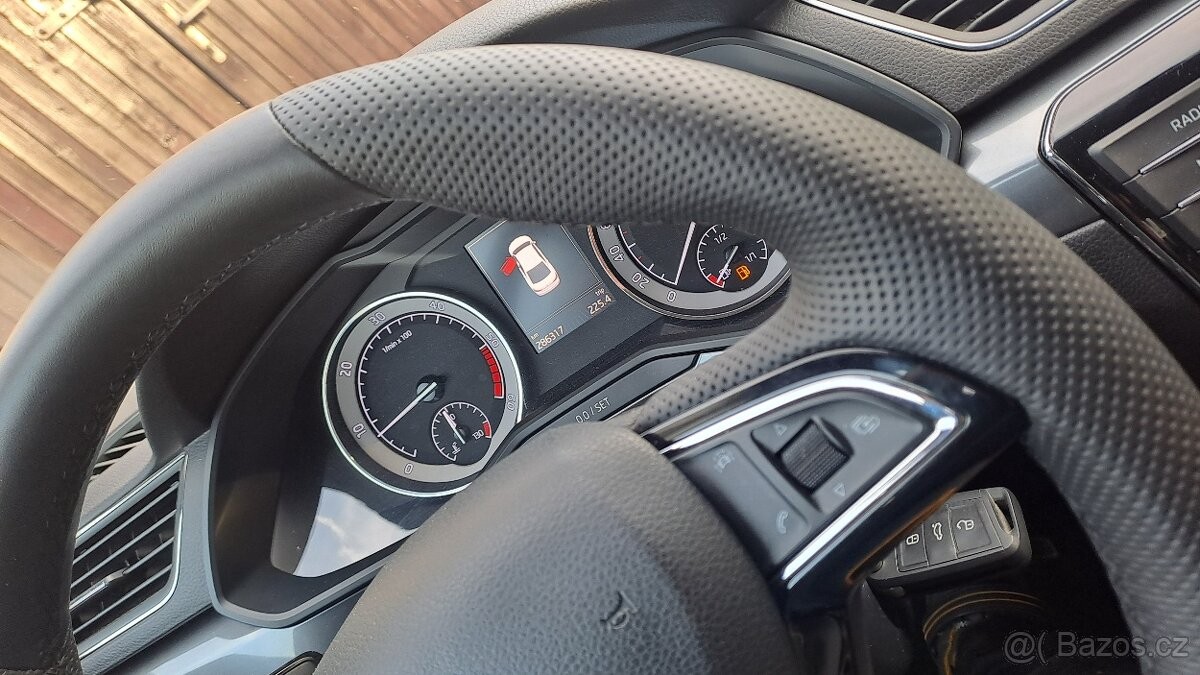 skoda-superb-2-0-tdi-110-kw - 3