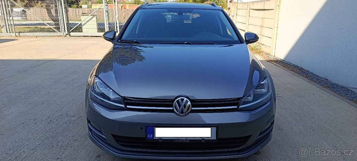 Volkswagen Golf 1,2   TSI Bluemotion