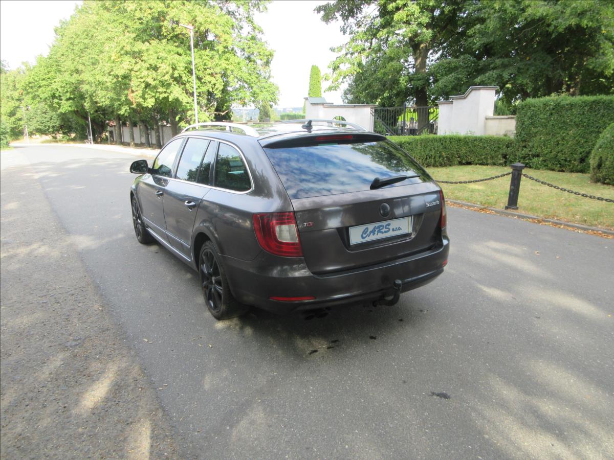 skoda-superb-2-0-tdi-zavada-prev-panorama-tazne - 6